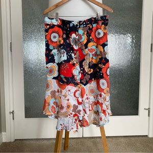 Le Chateau. Floral Flowy Pencil Skirt. 13/14